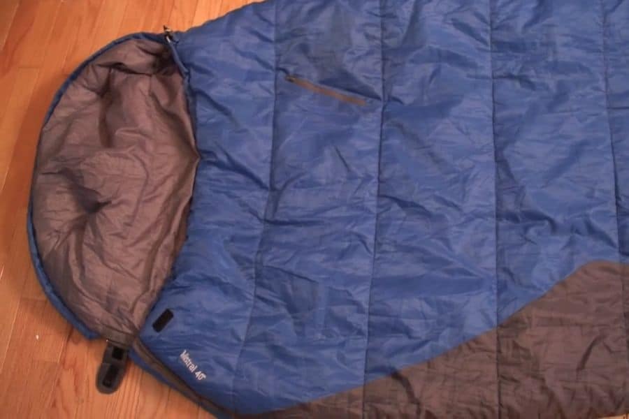 This Kelty Mistral has a temperature rating of 20 degrees