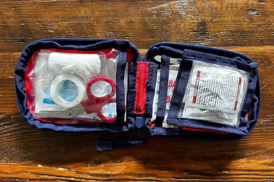 hiking first aid kit list