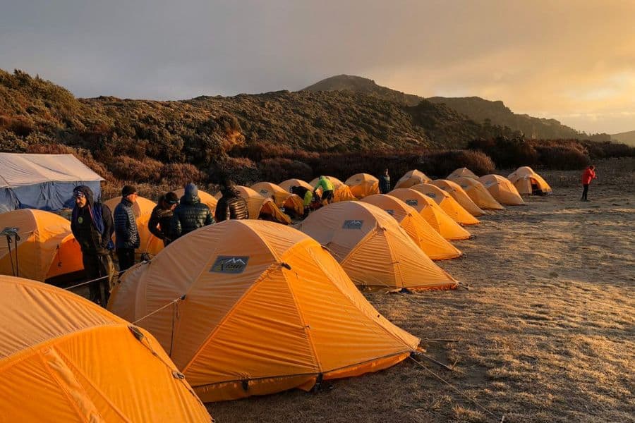 Everest Trail Race, featuring sponsored ultralight tents