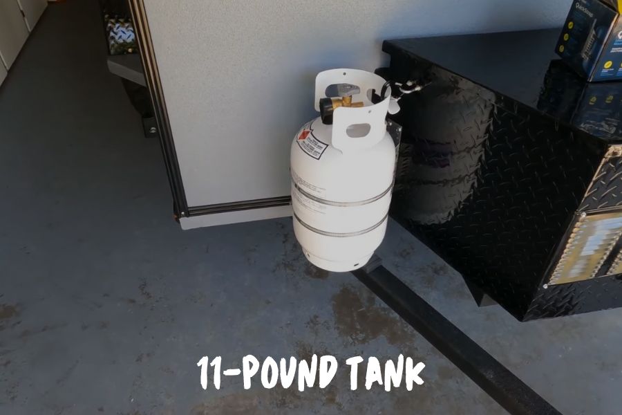 11-pound tank