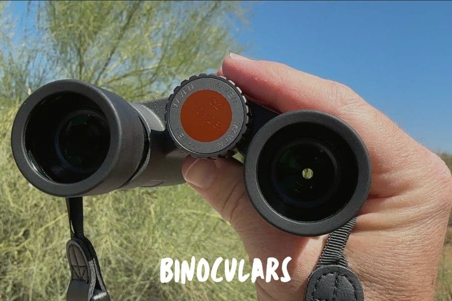 The Best Tents For Stargazing: Binoculars