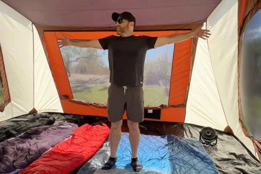 The 78-inch peak height means most adults can stand and move comfortably with plenty of room
